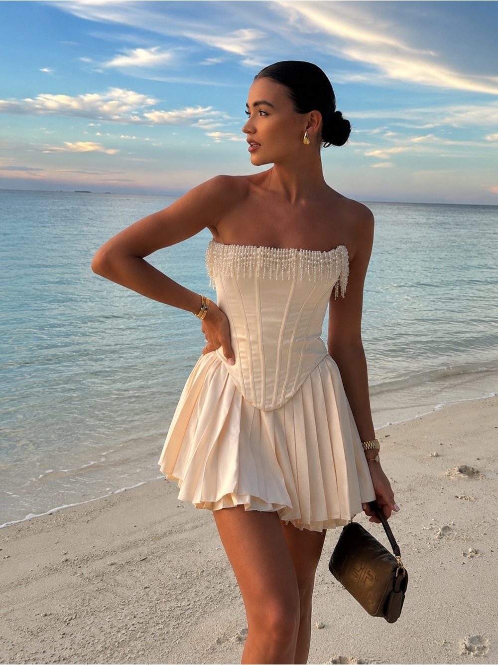 House of CB Emira Ivory Pleated mini skirt XS long